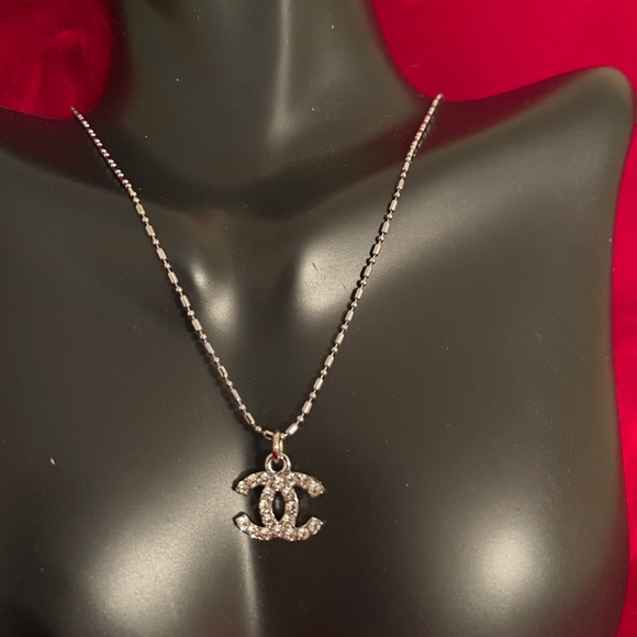 Necklace - Picture 2 of 2